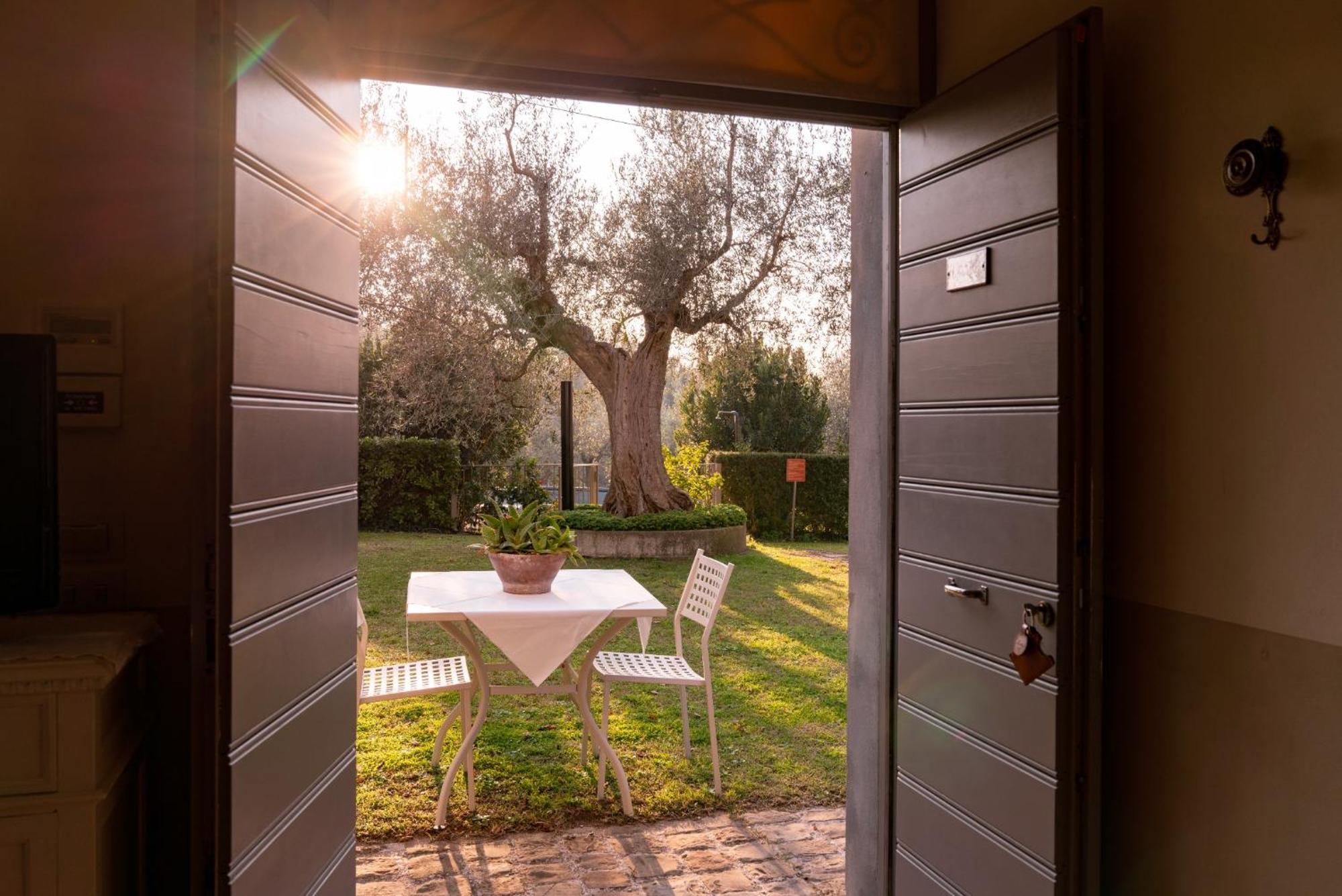 Il Pignocco Country House Santa Veneranda Rum bild