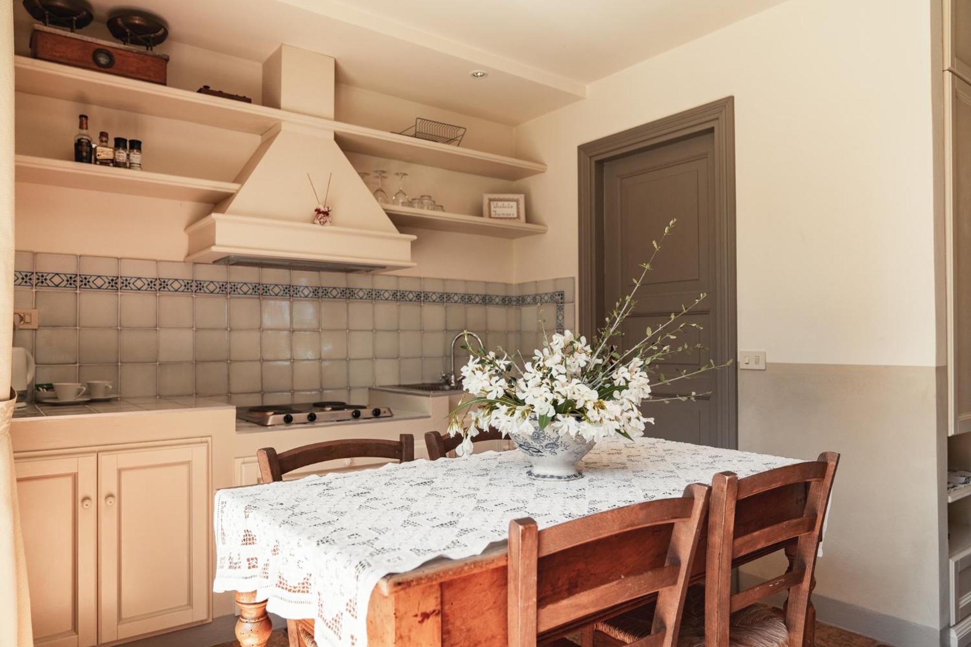 Il Pignocco Country House Santa Veneranda Rum bild